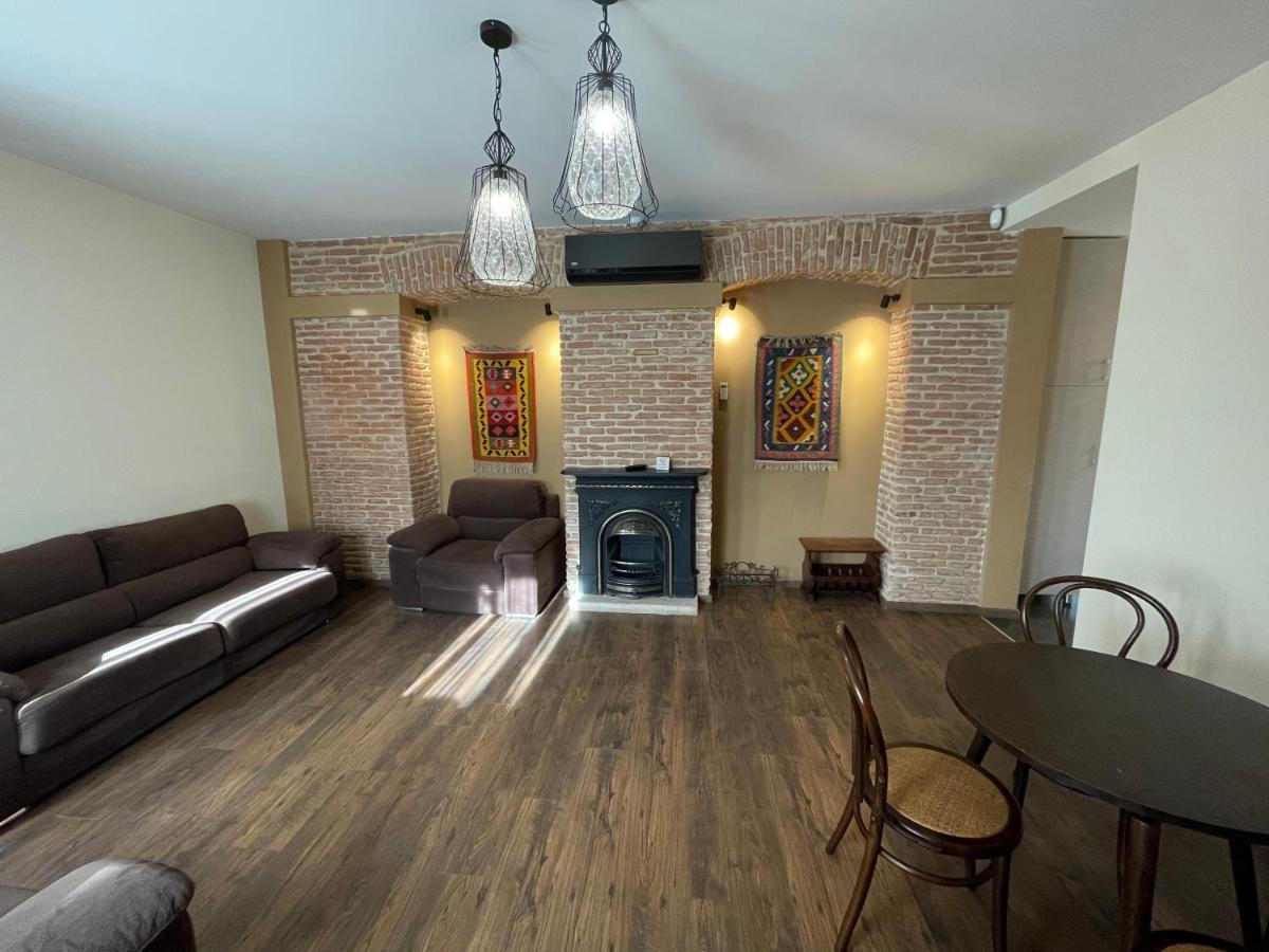 Apartment Tamarioni Tbilisi ภายนอก รูปภาพ